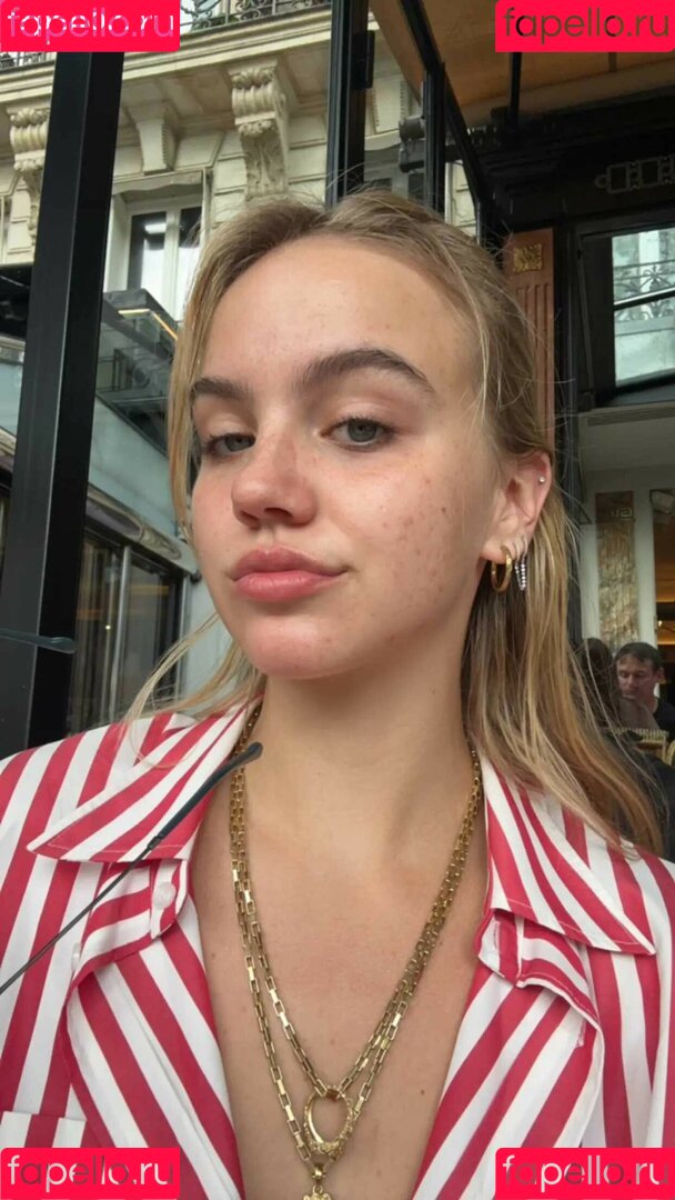 Emma Brooks Onlyfans Photo Gallery 