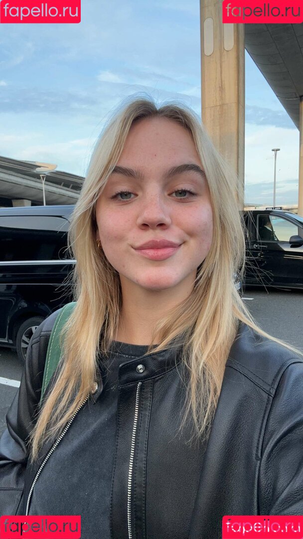 Emma Brooks Onlyfans Photo Gallery 