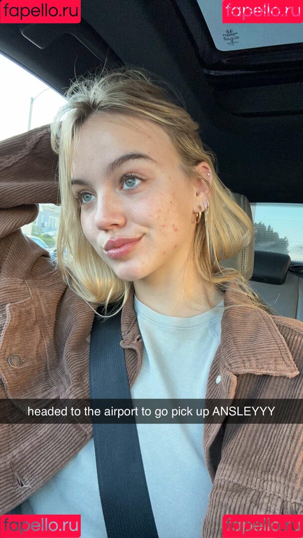 Emma Brooks Onlyfans Photo Gallery 