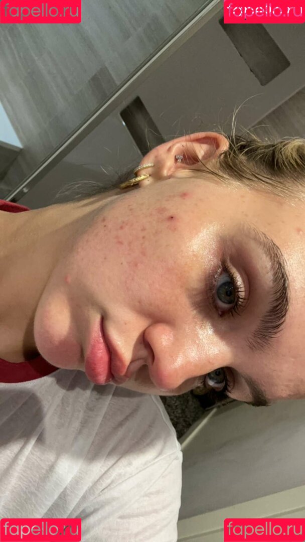 Emma Brooks Onlyfans Photo Gallery 