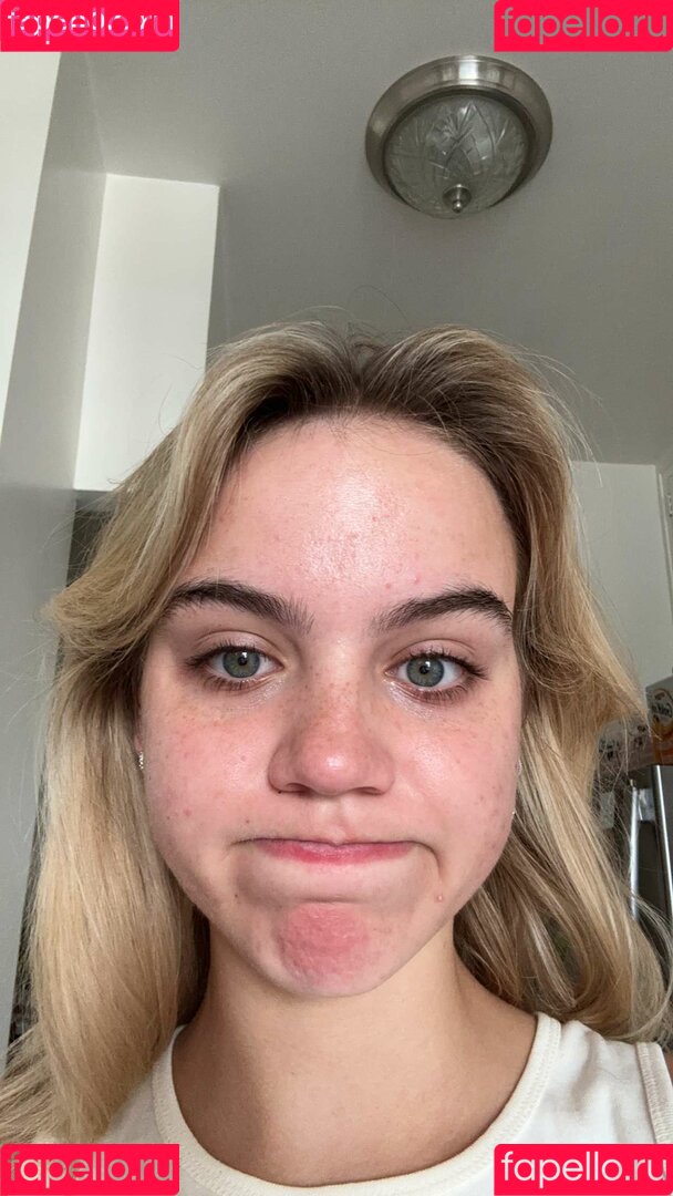 Emma Brooks Onlyfans Photo Gallery 