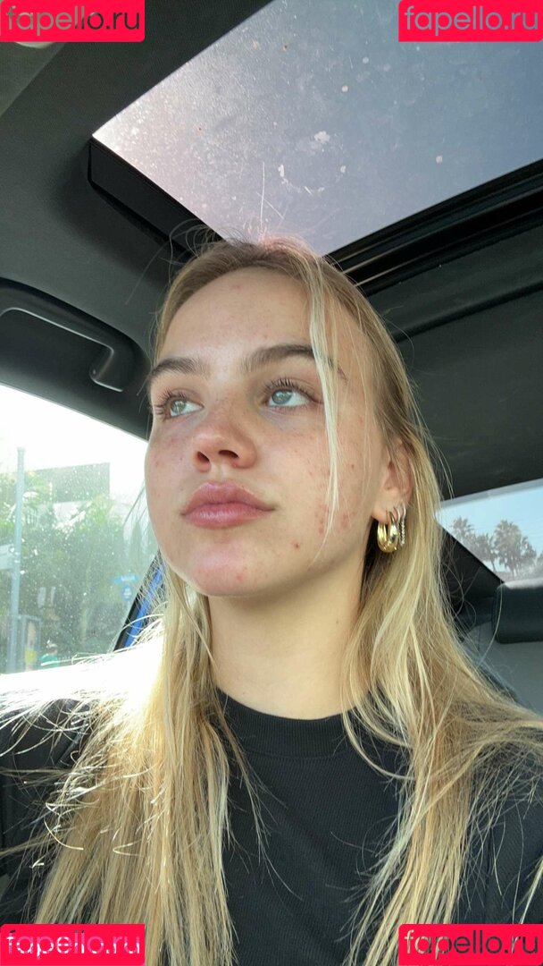 Emma Brooks Onlyfans Photo Gallery 