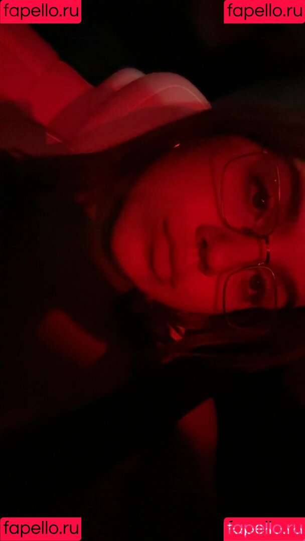 Emma Brooks Onlyfans Photo Gallery 