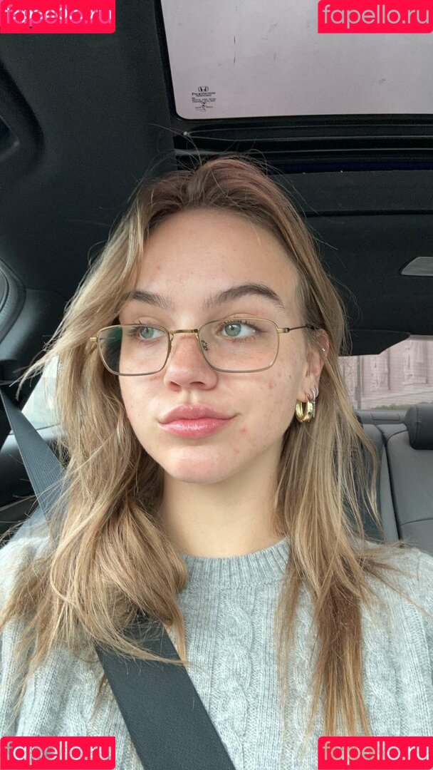 Emma Brooks Onlyfans Photo Gallery 