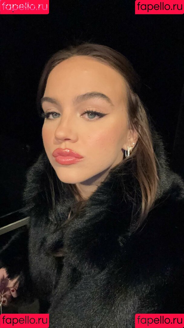 Emma Brooks Onlyfans Photo Gallery 