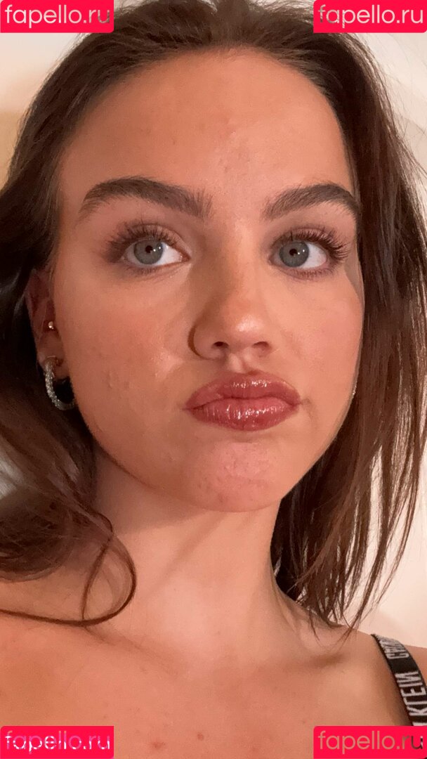 Emma Brooks Onlyfans Photo Gallery 