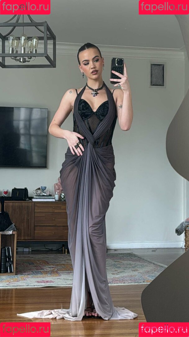 Emma Brooks Onlyfans Photo Gallery 