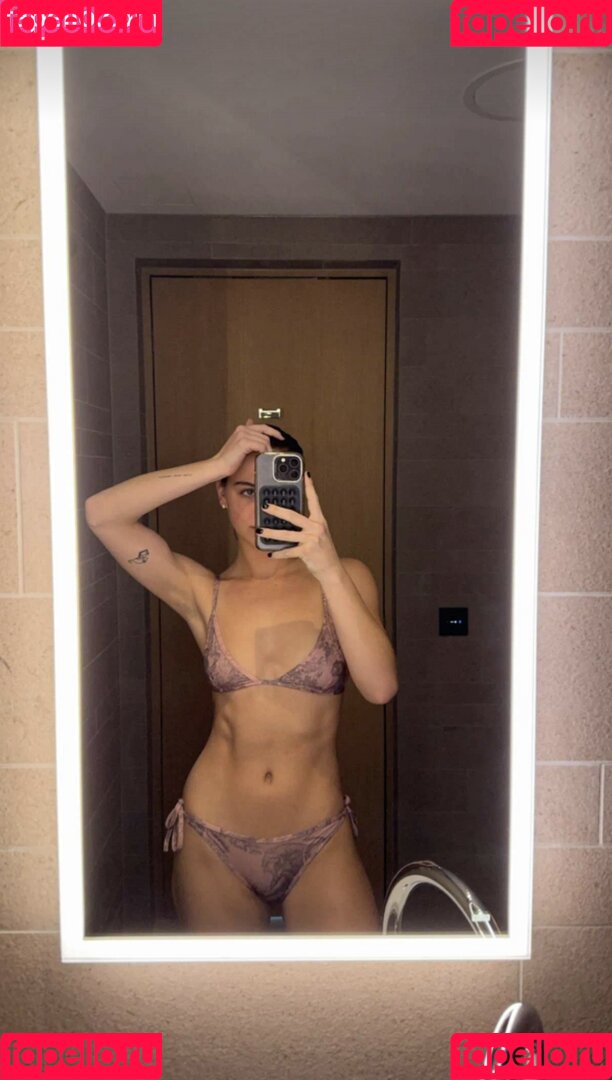 Emma Brooks Onlyfans Photo Gallery 