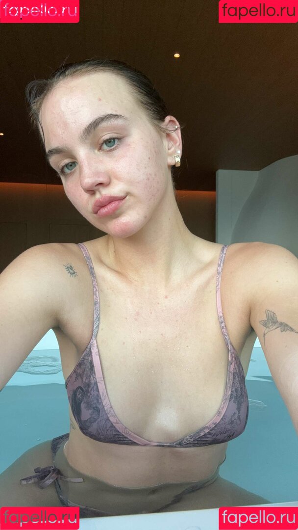 Emma Brooks Onlyfans Photo Gallery 