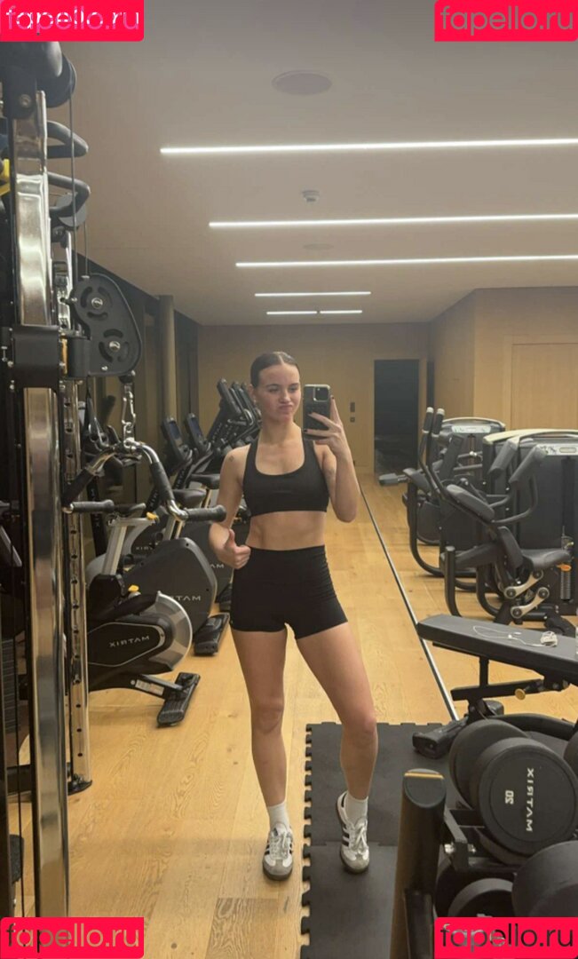 Emma Brooks Onlyfans Photo Gallery 