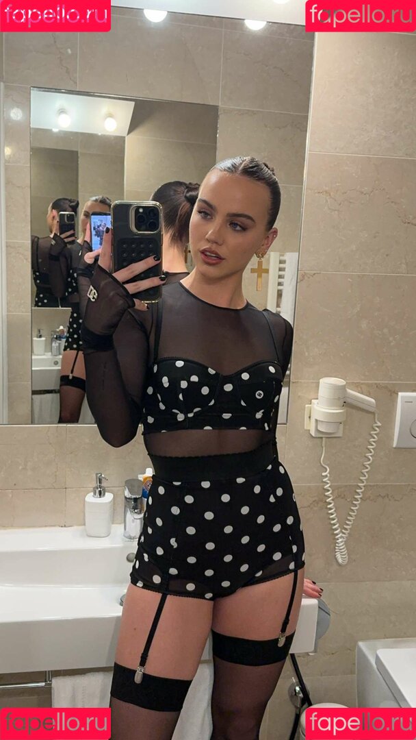 Emma Brooks Onlyfans Photo Gallery 