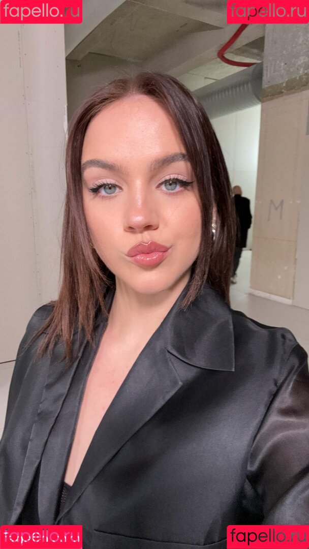 Emma Brooks Onlyfans Photo Gallery 