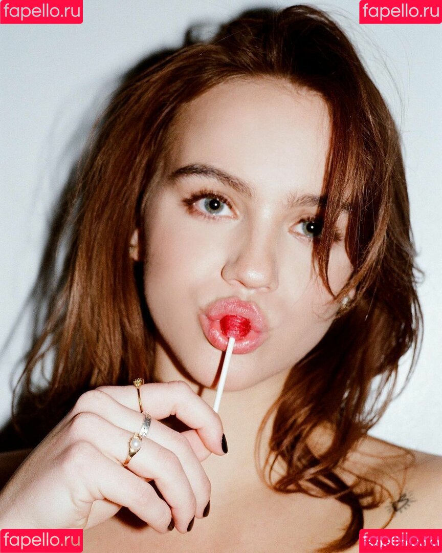 Emma Brooks Onlyfans Photo Gallery 