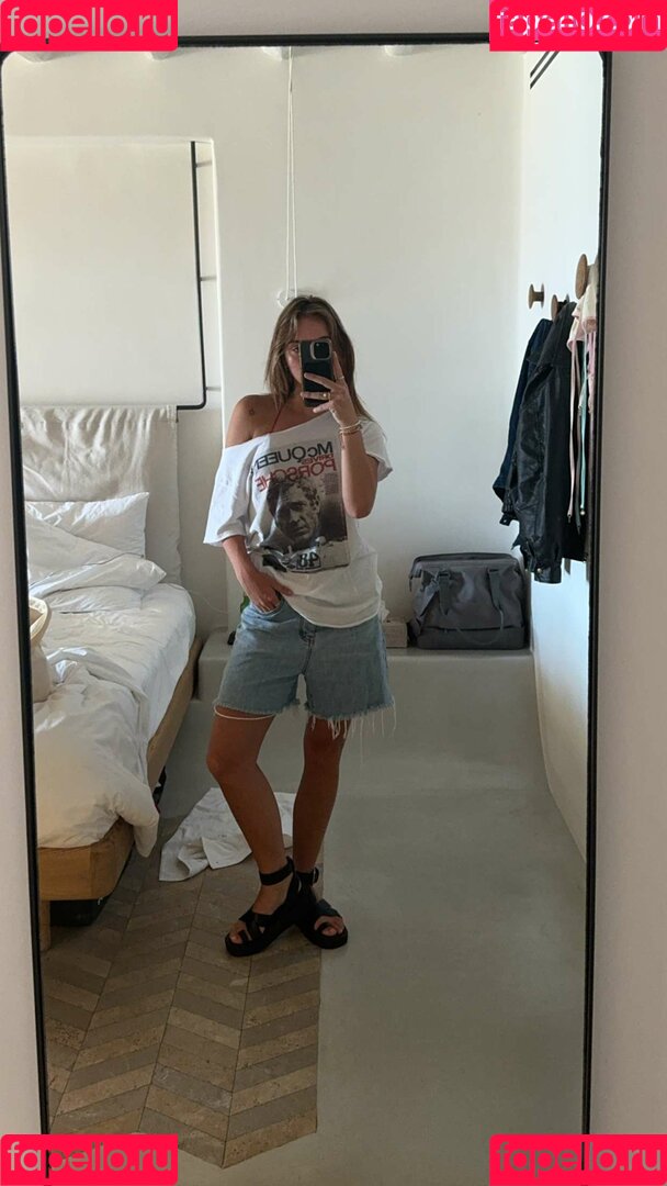 Emma Brooks Onlyfans Photo Gallery 