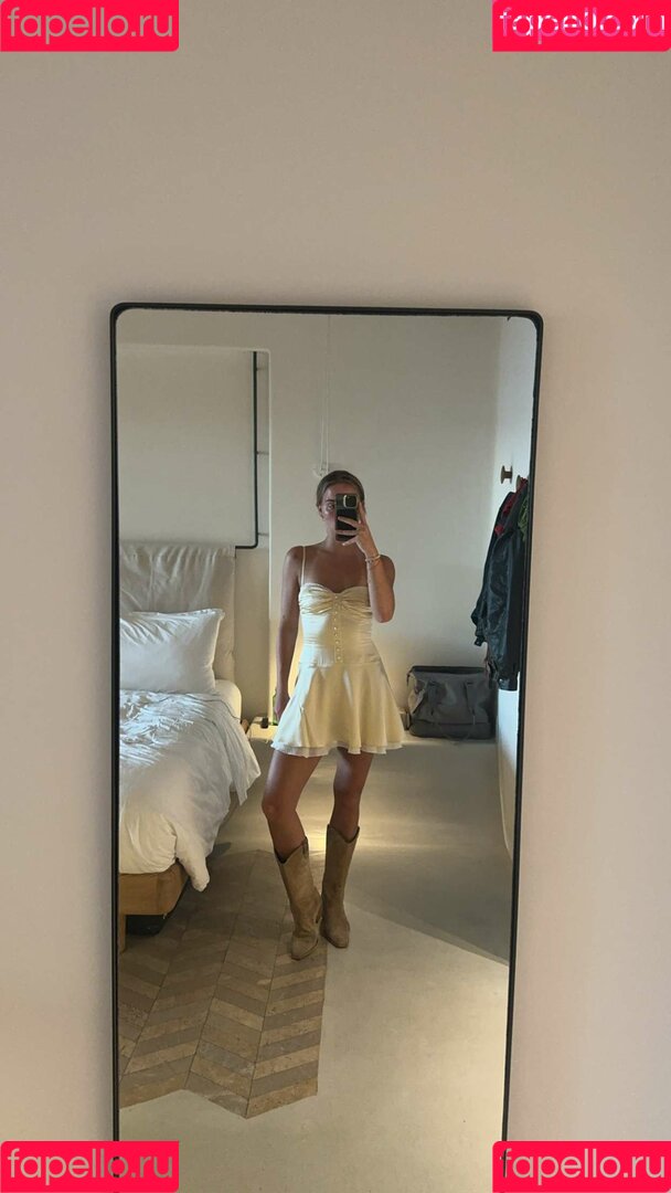 Emma Brooks Onlyfans Photo Gallery 