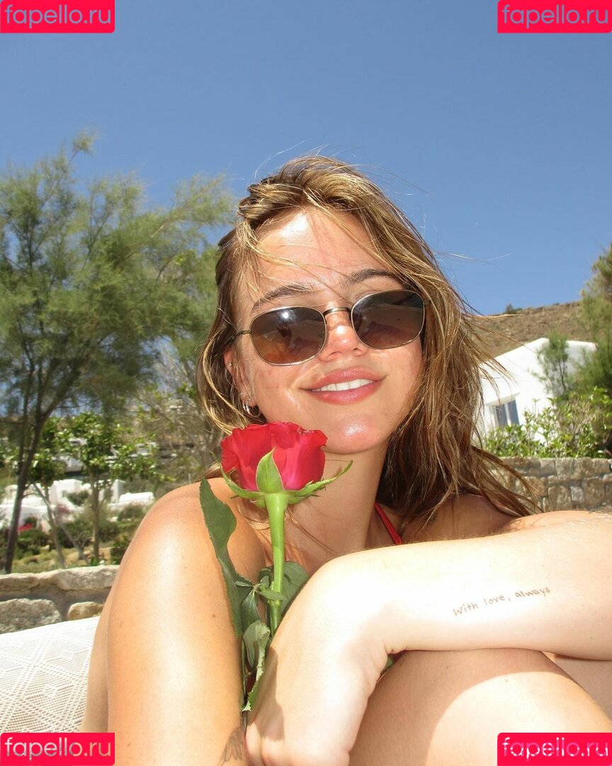 Emma Brooks Onlyfans Photo Gallery 