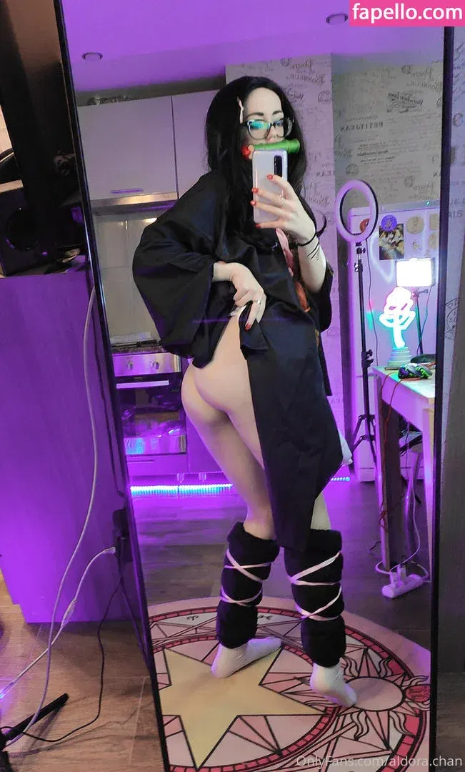 aldora.chan Onlyfans Photo Gallery 