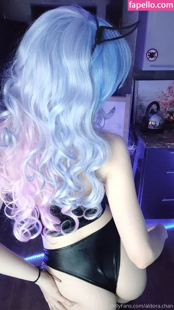 aldora.chan Onlyfans Photo Gallery 