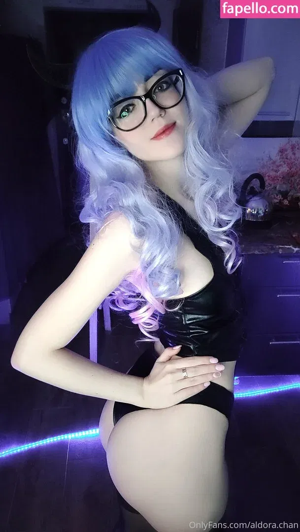 aldora.chan Onlyfans Photo Gallery 