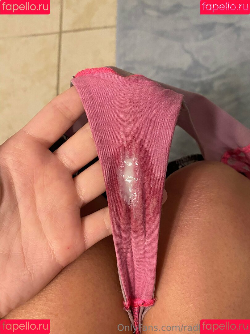 radbitchlivfree Nude Onlyfans Photo 32