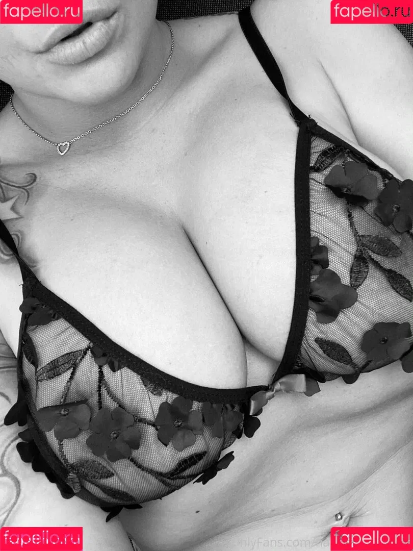 naughty_girl-free Onlyfans Photo Gallery 