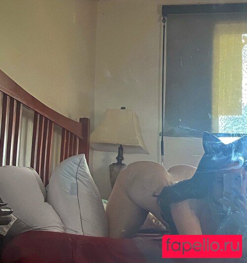 hennysgummies Nude Onlyfans Photo 10