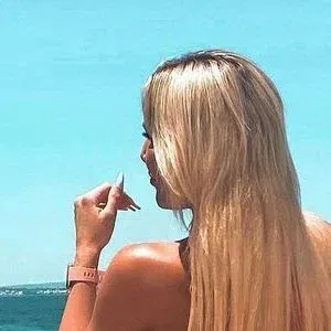 Danni West Onlyfans Photo Gallery 