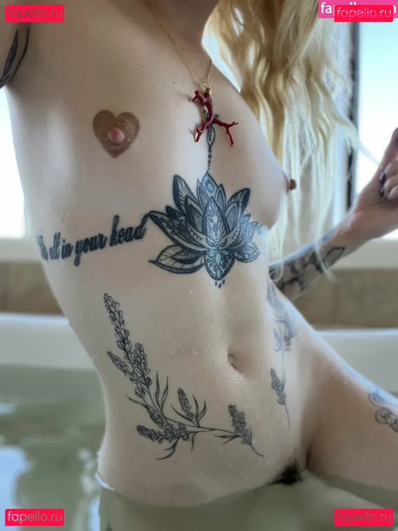 Lola Fae Onlyfans Photo Gallery 