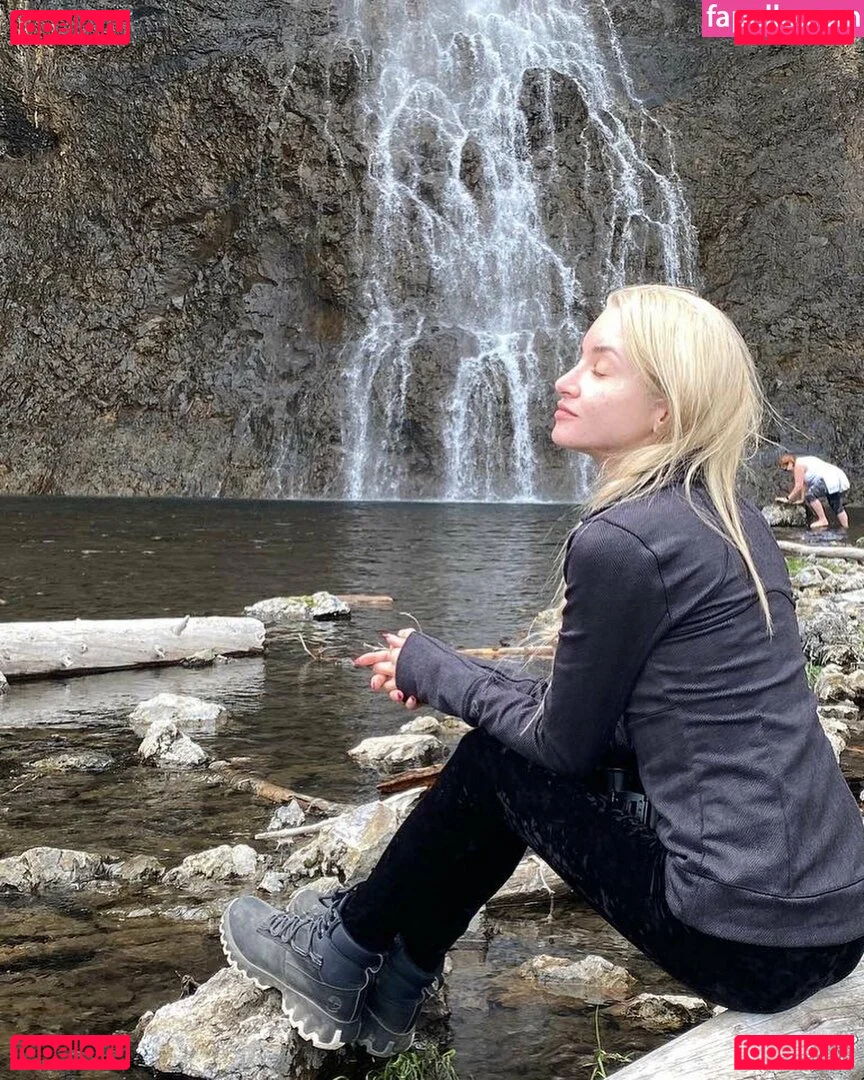 Lola Fae Onlyfans Photo Gallery 