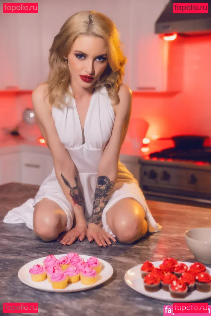 Lola Fae Onlyfans Photo Gallery 