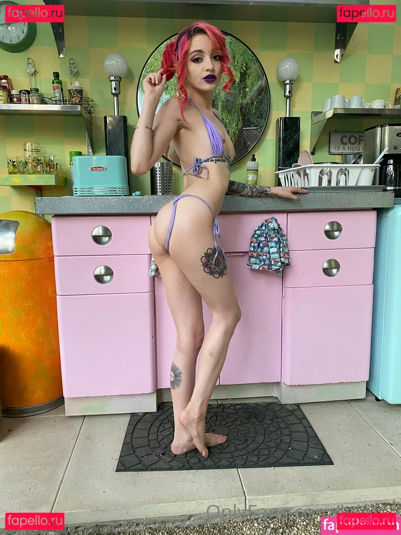 Lola Fae Onlyfans Photo Gallery 