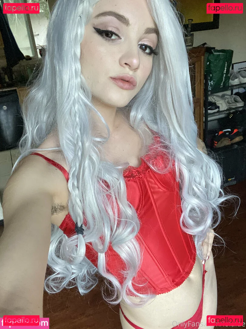 Lola Fae Onlyfans Photo Gallery 