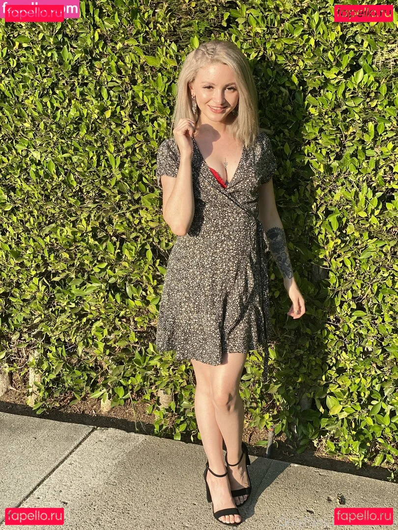 Lola Fae Onlyfans Photo Gallery 