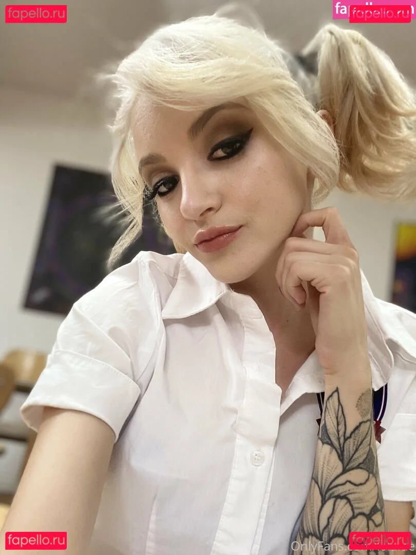 Lola Fae Onlyfans Photo Gallery 