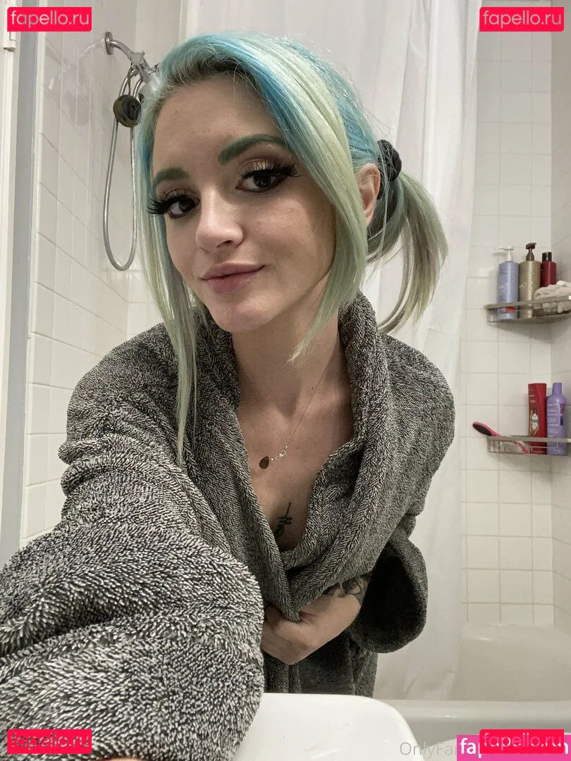 Lola Fae Onlyfans Photo Gallery 