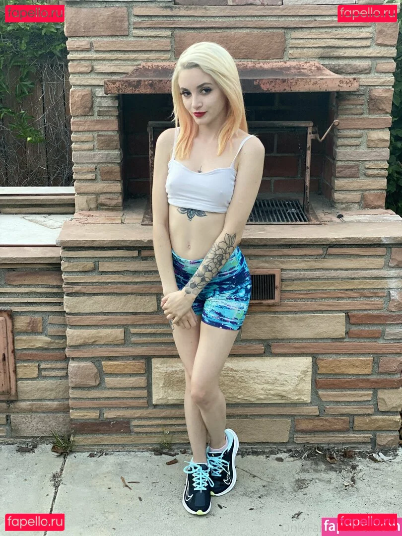 Lola Fae Onlyfans Photo Gallery 