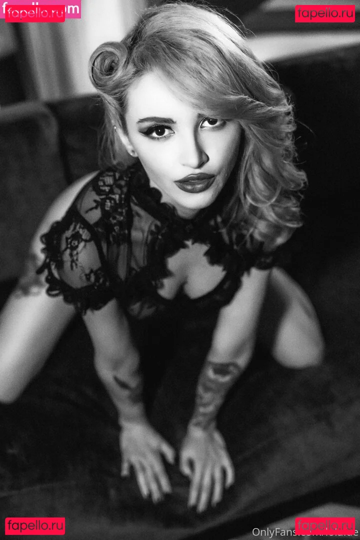 Lola Fae Onlyfans Photo Gallery 