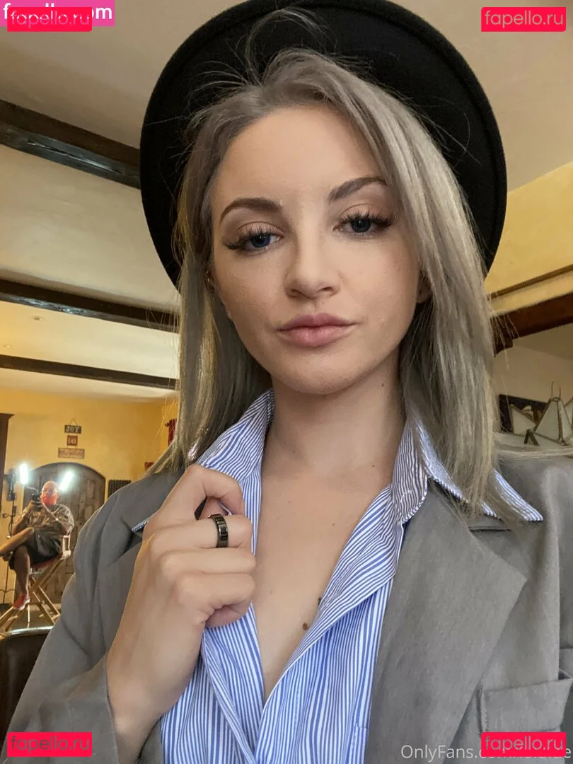 Lola Fae Onlyfans Photo Gallery 