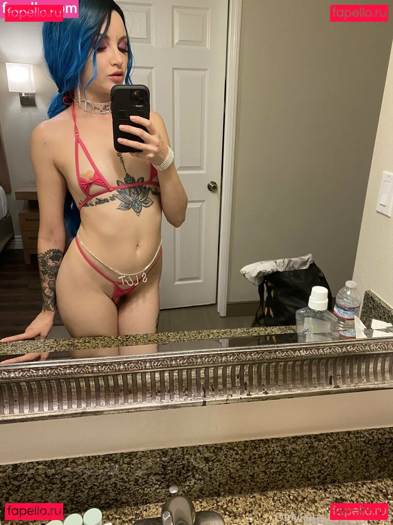 Lola Fae Onlyfans Photo Gallery 