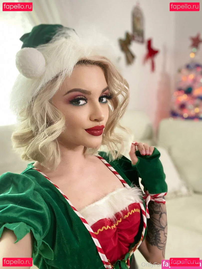 Lola Fae Onlyfans Photo Gallery 