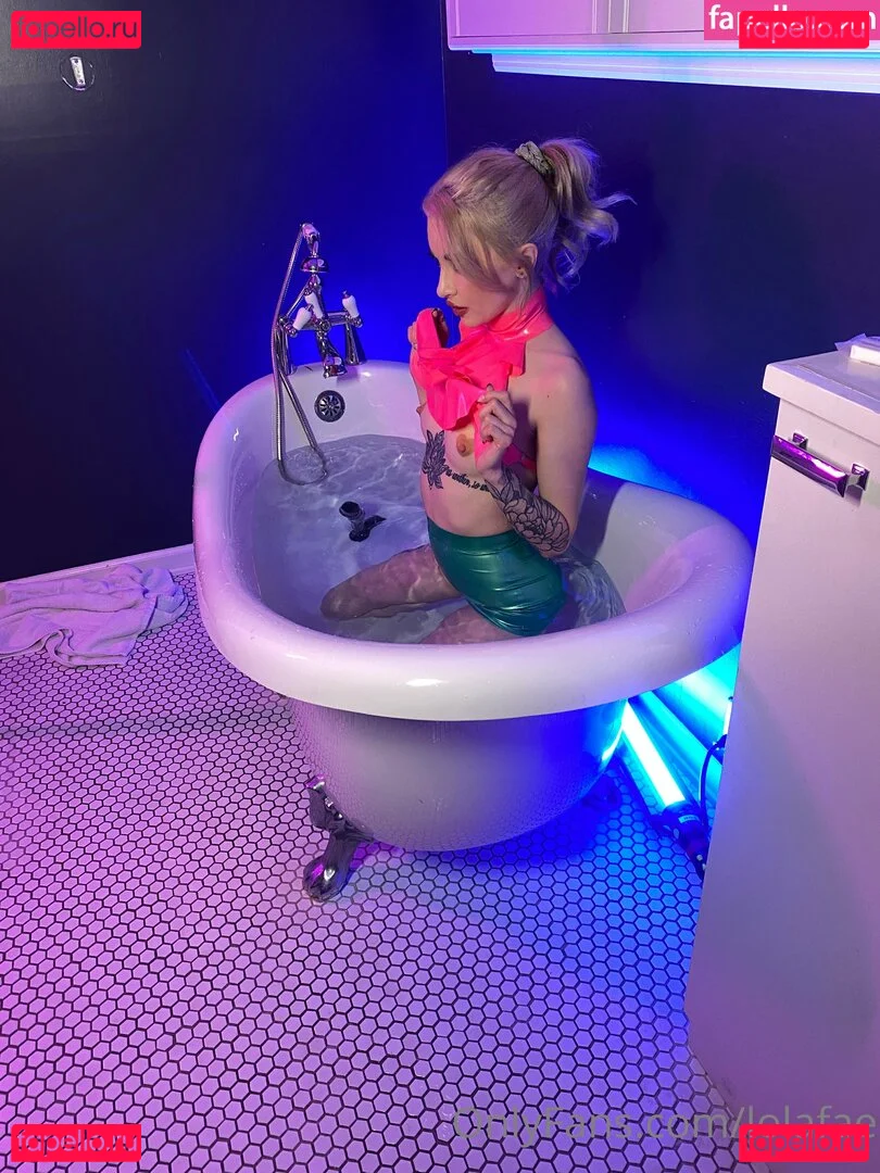 Lola Fae Onlyfans Photo Gallery 