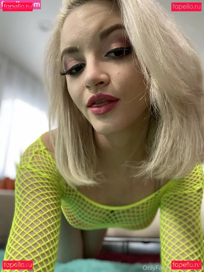 Lola Fae Onlyfans Photo Gallery 