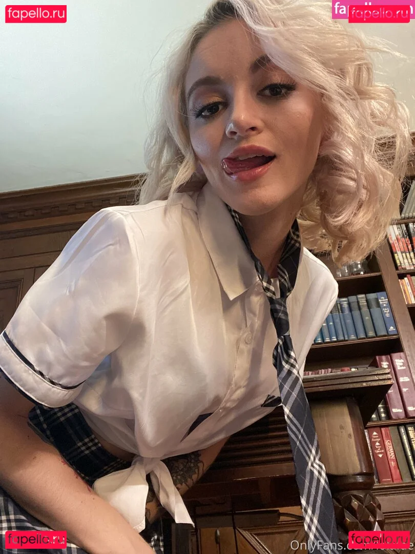 Lola Fae Onlyfans Photo Gallery 