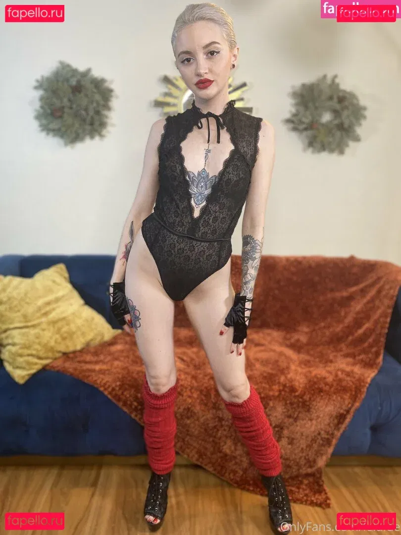 Lola Fae Onlyfans Photo Gallery 