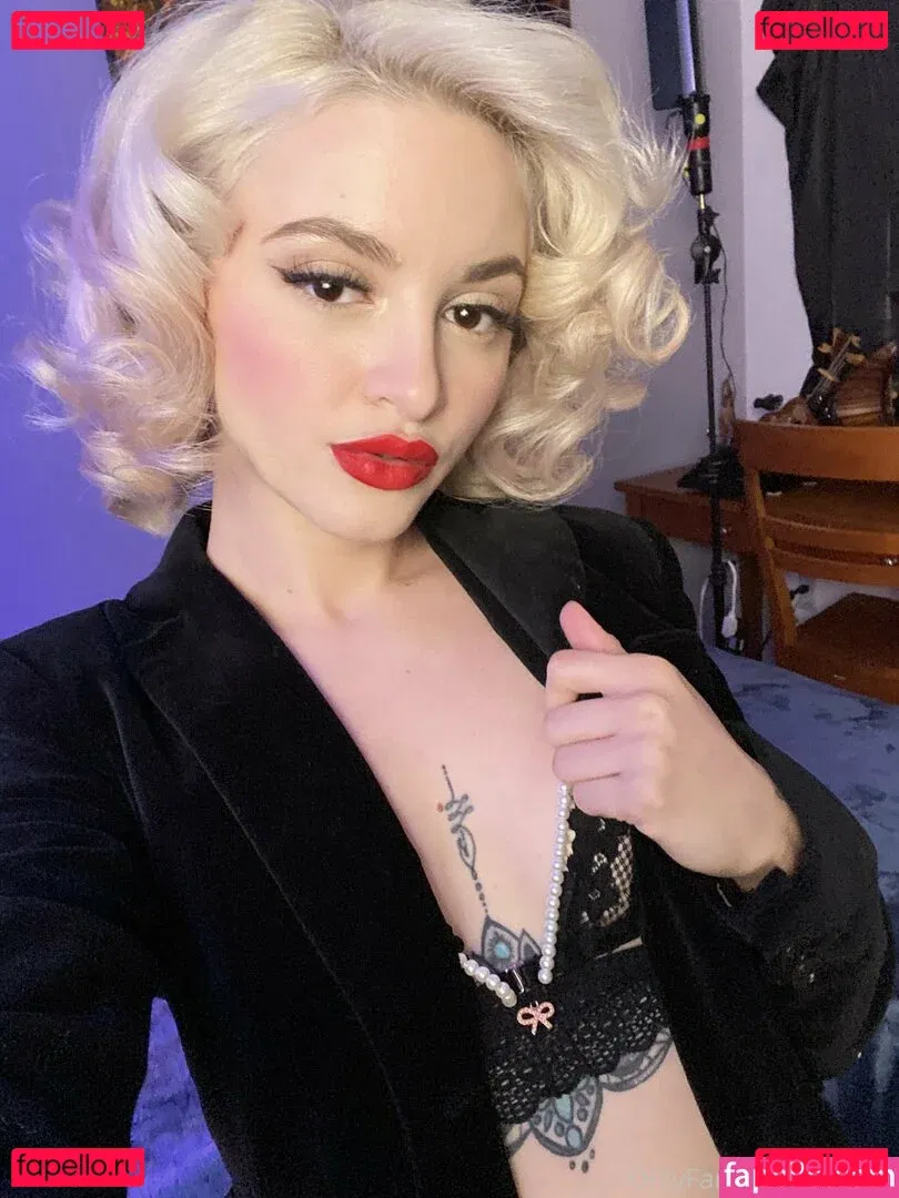 Lola Fae Onlyfans Photo Gallery 