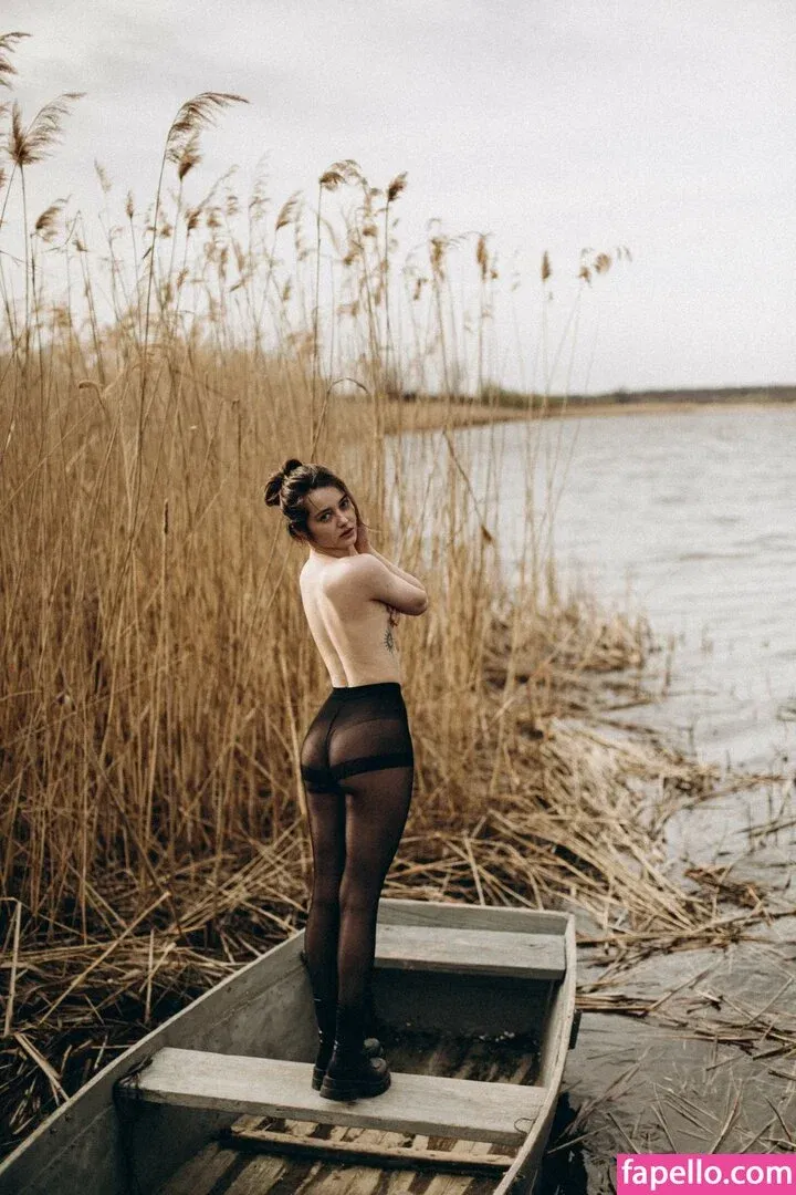 alisarose Onlyfans Photo Gallery 