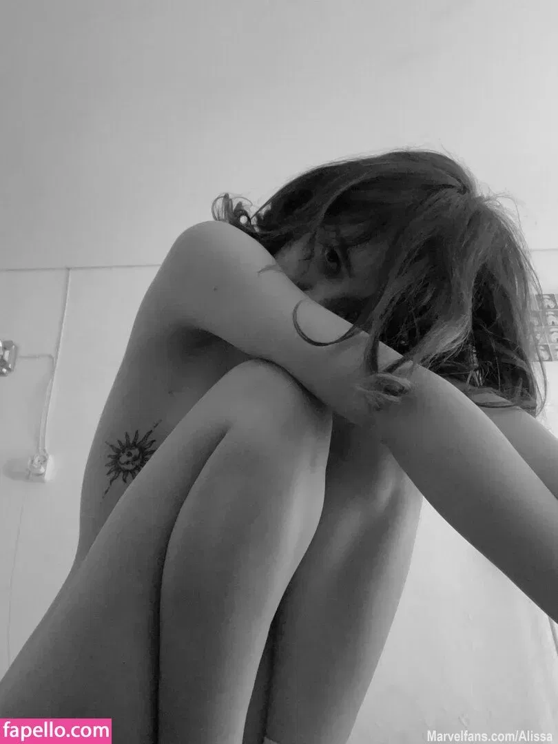 alisarose Onlyfans Photo Gallery 