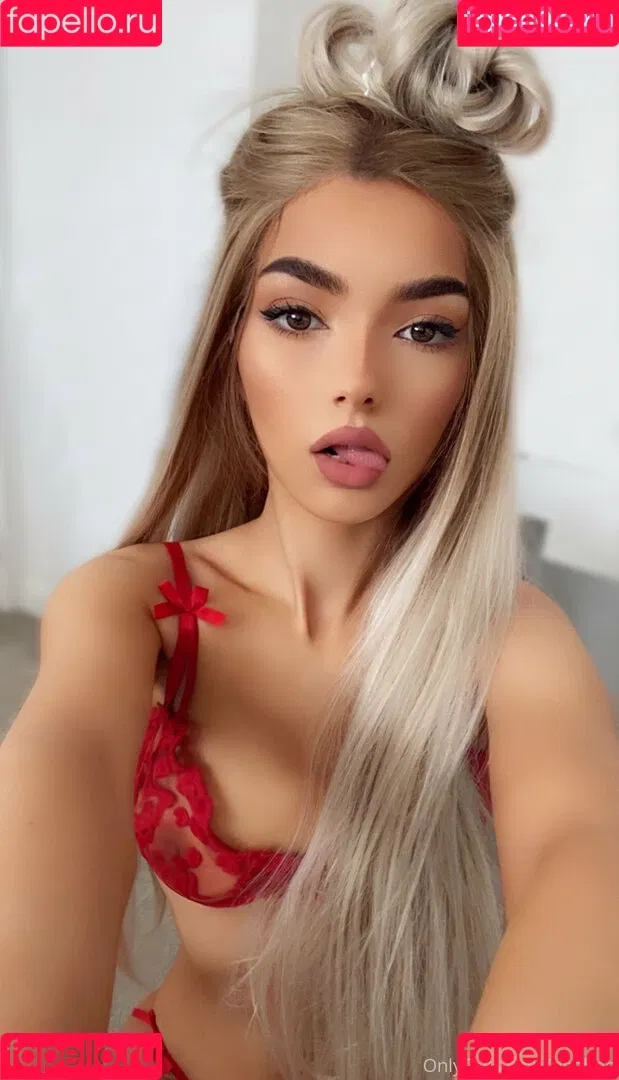 Peaboo Onlyfans Photo Gallery 