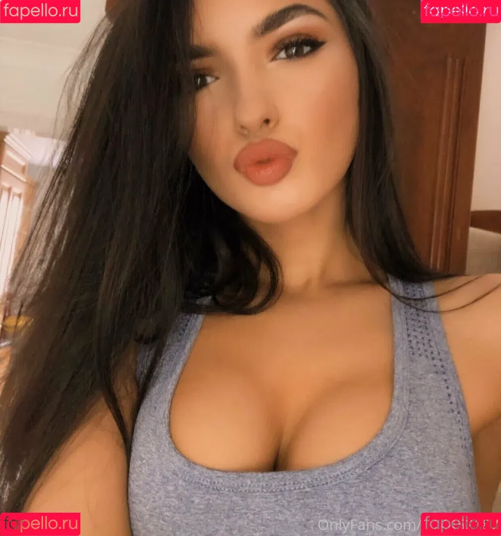 Peaboo Onlyfans Photo Gallery 