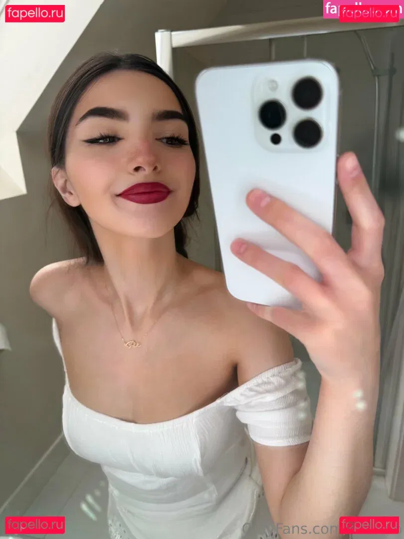 Peaboo Onlyfans Photo Gallery 